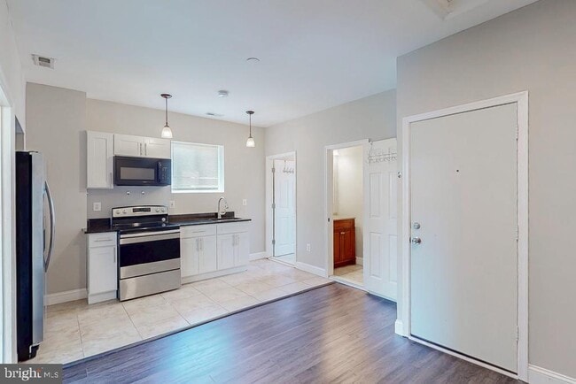 Photo - 2206 N Charles St Apartment Unit 66