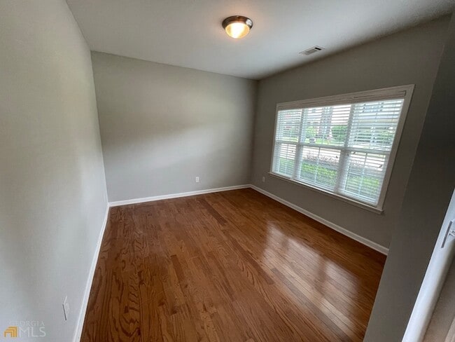 Photo - 79 Covington Terrace