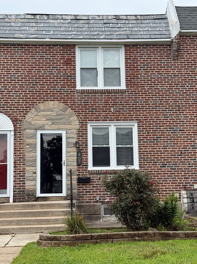 407 Pine St