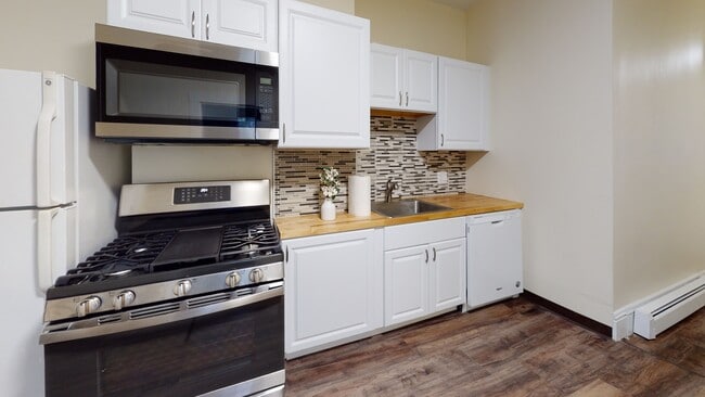 69 Holworthy St Unit 2