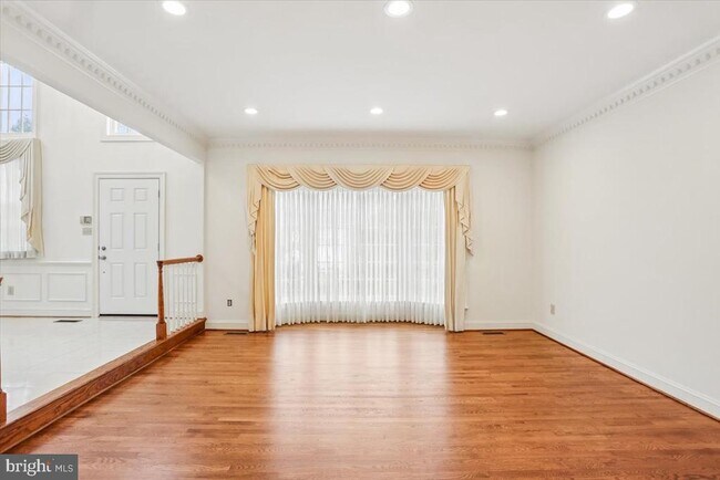 Photo - 8912 Barrowgate Ct