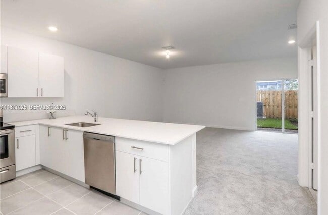 Photo - 26459 SW 148th Ave