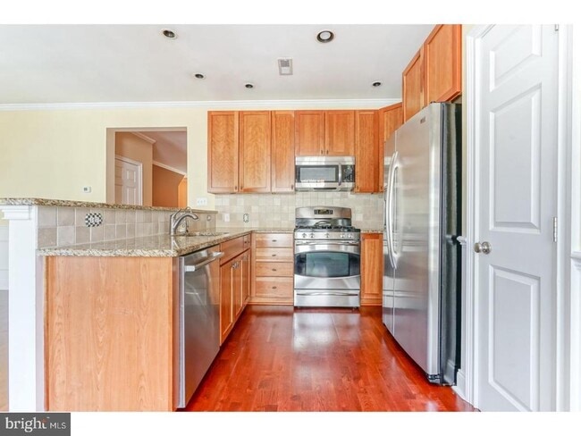 Photo - 508 Captains Way