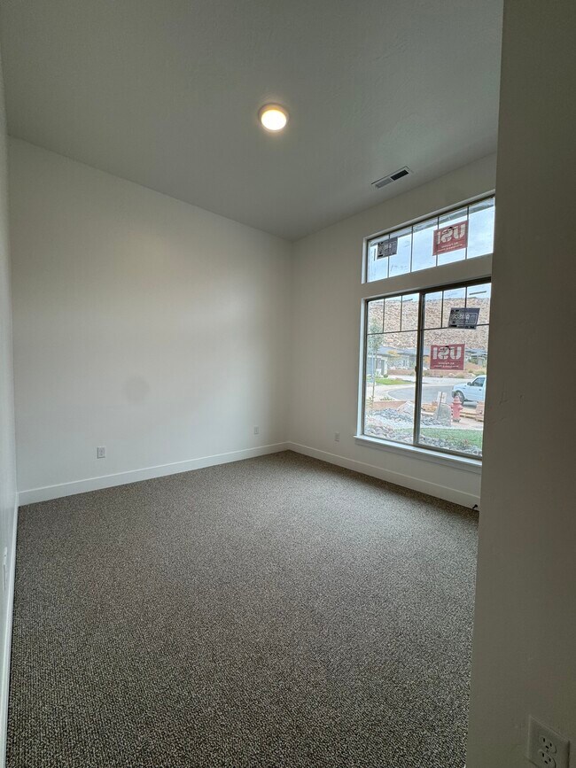 Photo - 1593 E Dihedral Dr Casa