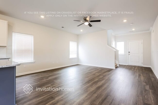 Photo - 207 White Flds Ave