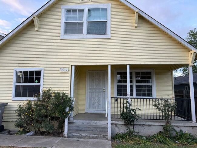 Photo - 3534 20th Ave Townhome
