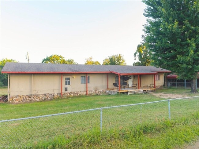 Building Photo - 517 Hidden Oaks Rd Rental