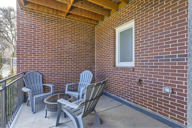 Photo - 4225 Yarrow St