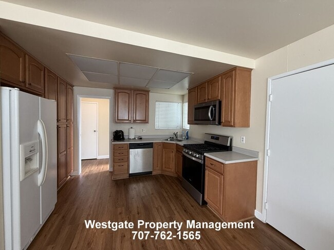 Photo - 1729 Kearny St