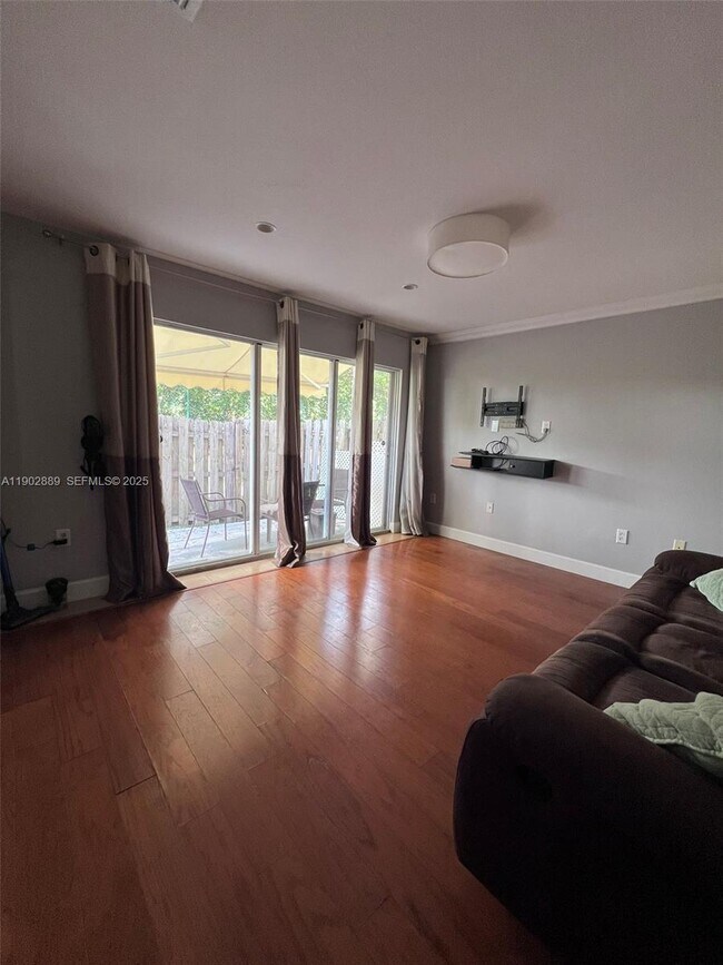 Photo - 17097 NW 23rd St