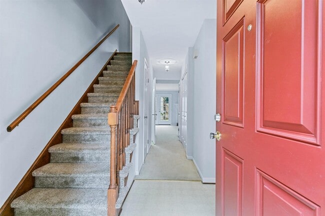 Photo - 117 Wellesley Dr