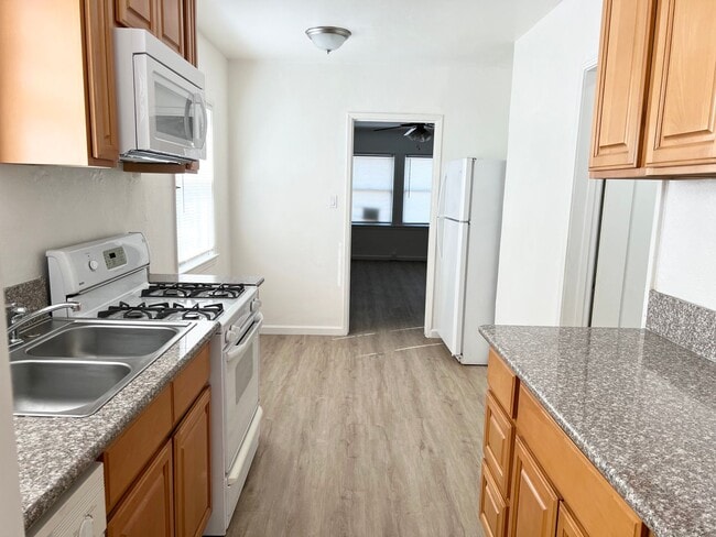 Photo - 1310-1314 P St Unit 1310 P St