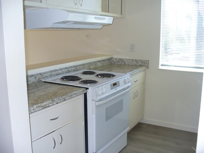 Photo - RIV511-525 Unit RIV515