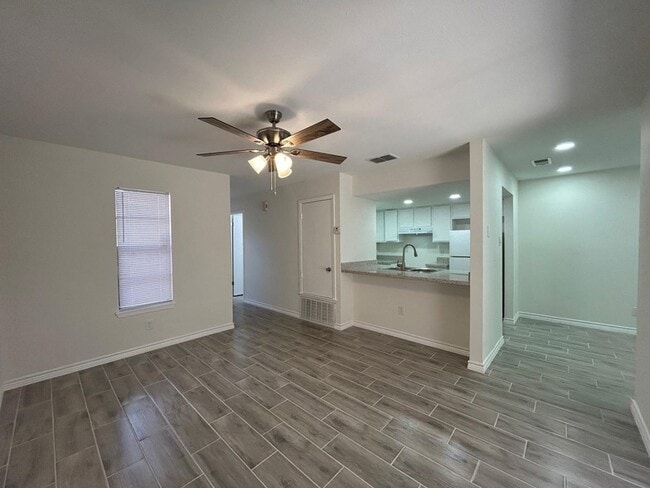 Photo - 100 Hillside Rd Unidad 115