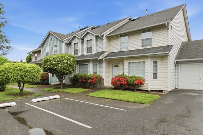 Photo - Peaceful Corner Townhome in the Heart of Sumner
