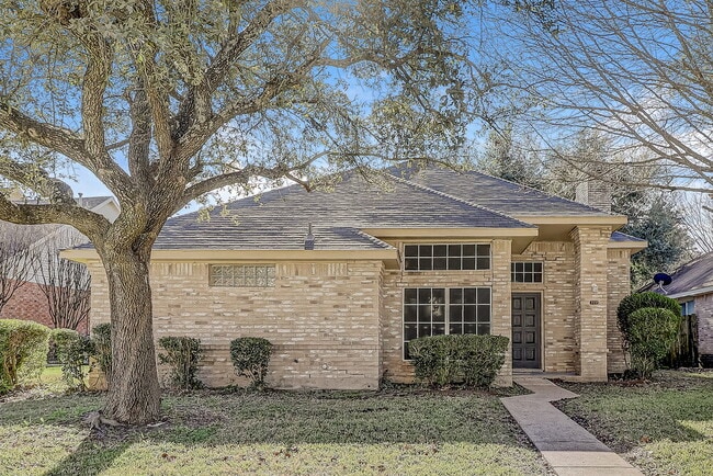 Building Photo - 722 Austin Dr