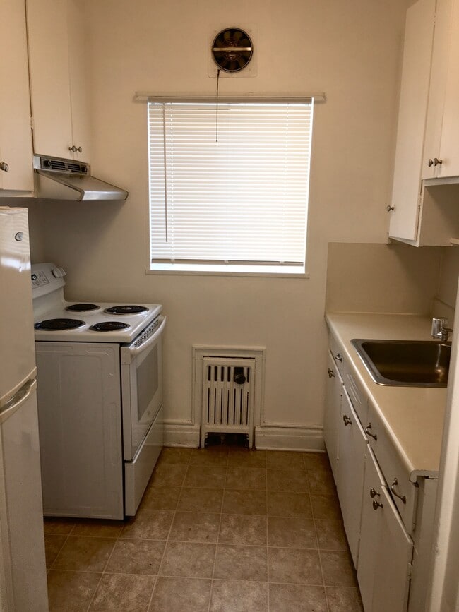 Photo - 520 East Ave Unit 201