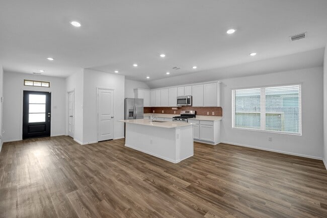 Building Photo - 19092 Sonora Chase Dr