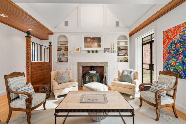 Photo - 164 Forest St