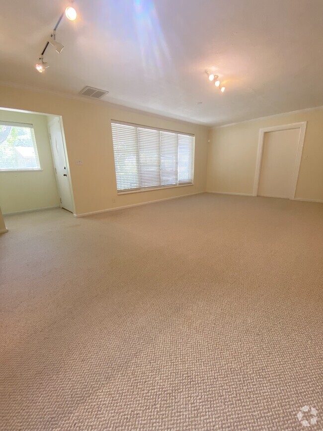 Building Photo - 2115 Browning Ave S Unit 2115 Rental