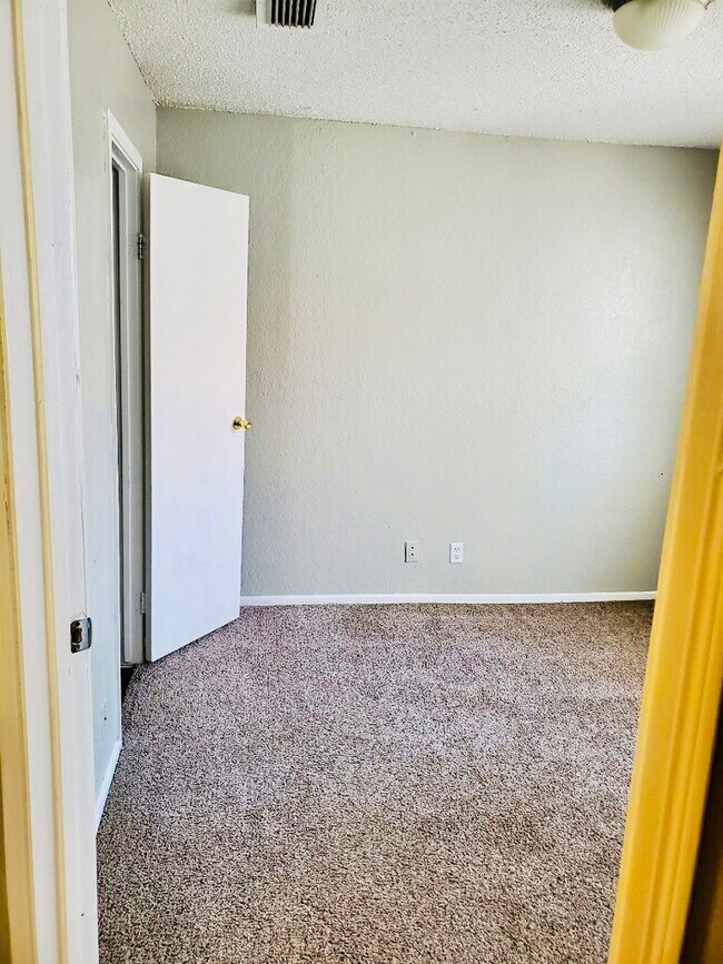 Sevilla Condos Carrollton, TX