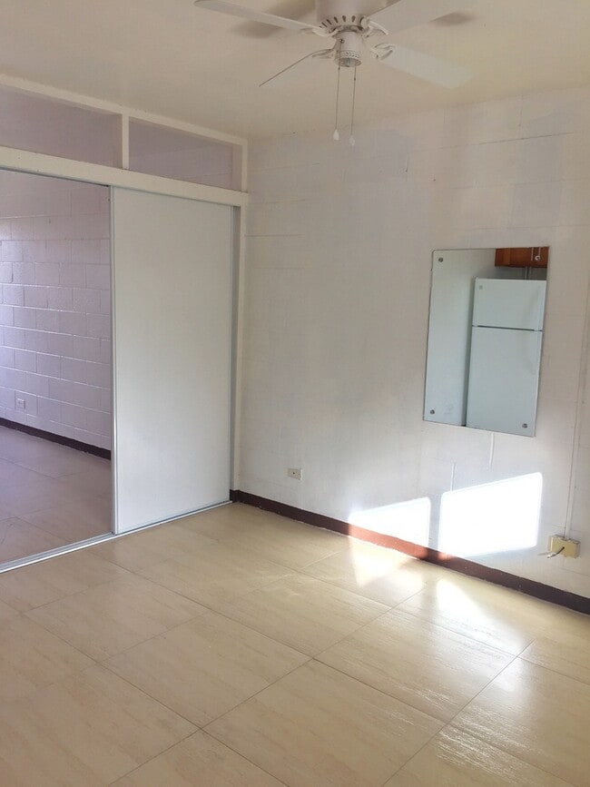 Photo - 1 Bed, 1 Bath Apartment in Waikiki Unit 9