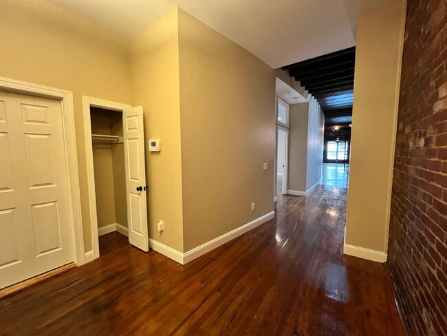 Photo - Conveniently located downtown Unidad 301A