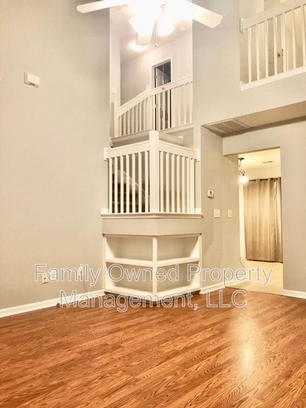 Photo - 200 Pond Pine Trail