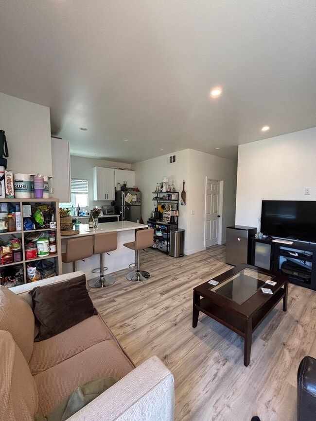 Photo - 4920 63rd St Unit 4922