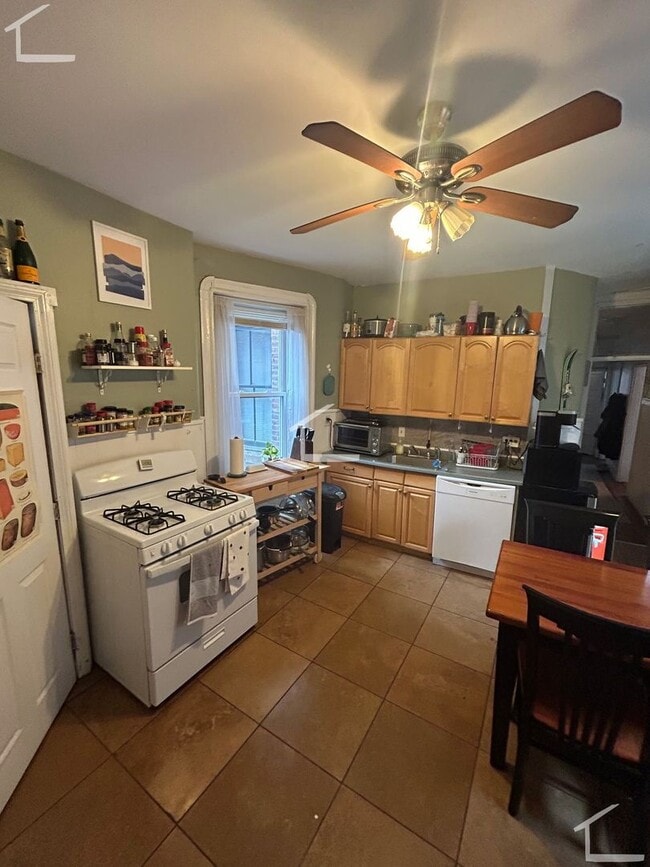 Photo - 4 bed in Beacon HIll