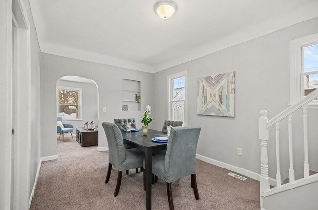 Photo - Bright, Clean 3 bed/1 bath- Move In Ready