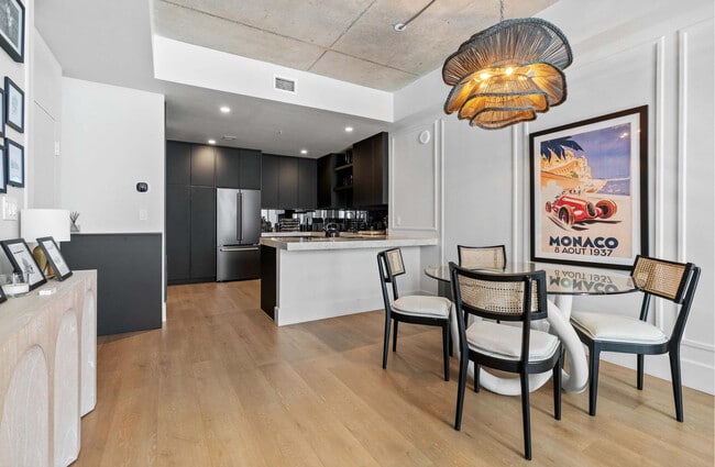 Building Photo - 1617 N Flagler Dr Unit 804 Rental
