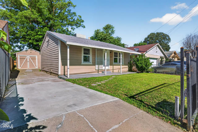 Photo - 3307 Belden St