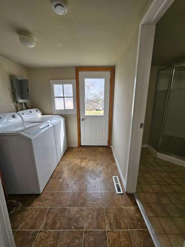 Photo - Charming 2 Bedroom 1 Bath Home