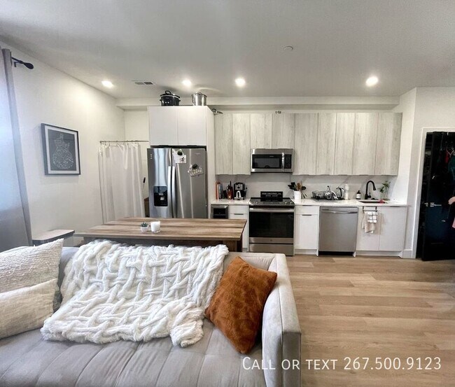 Photo - 930 N 2nd St Unit 3