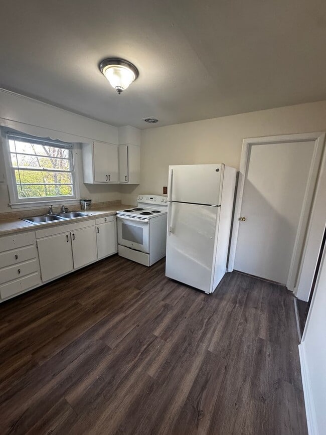 Photo - 3 Bedroom House in Worthdale Neighborhood of Raleigh