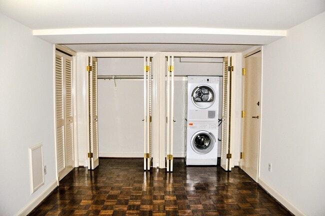 Bedroom 1 - 1777 Lanier Pl NW Unit B