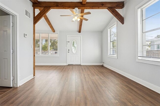 Photo - 3923 W Broad St