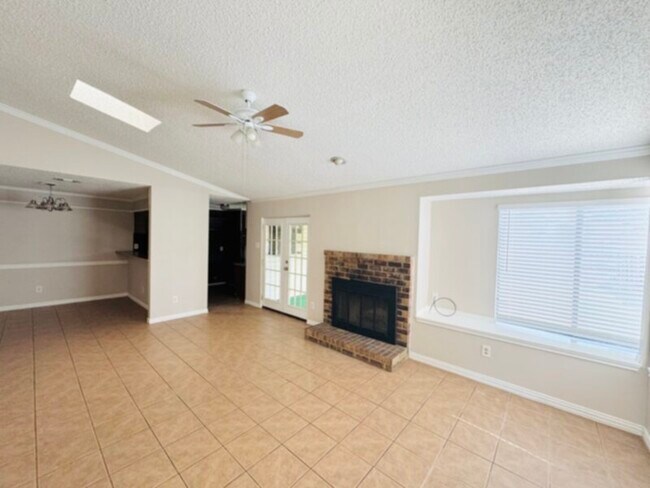 ***3 BEDROOM IN MESQUITE*** - ***3 BEDROOM IN MESQUITE*** House