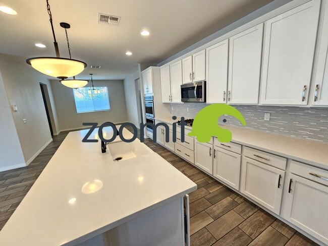 Photo - Wonderful 5 bedroom home **Coming Soon May 2026***