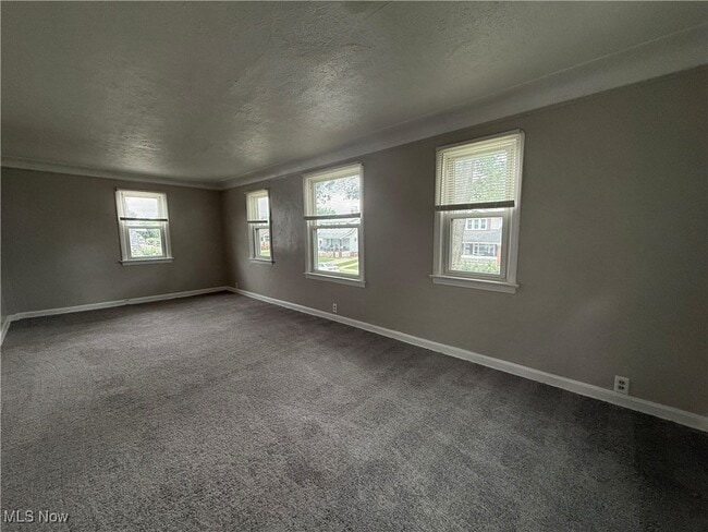 Photo - 6715 Theota Ave Unit UP