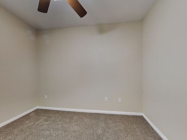 Photo - *No Application Fees *$500 off 1st month r...