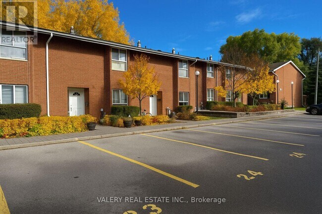 Photo - 25 Romfield Circuit