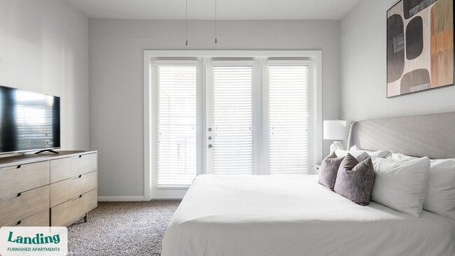 Photo - 4300 Cromwell Dr Unidad 4309