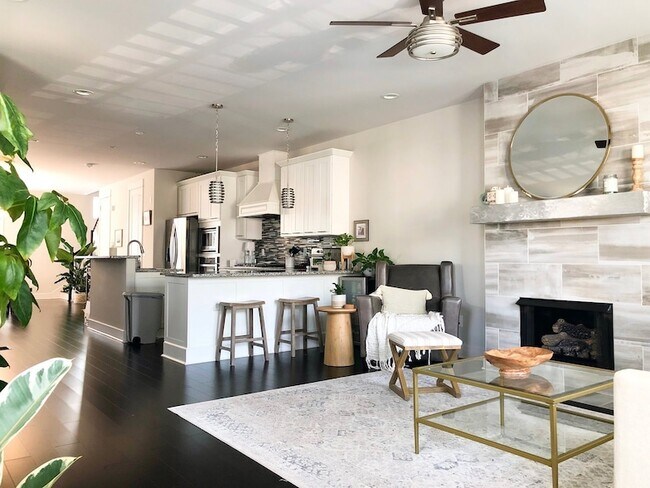 Photo - 1920 14th Ave N