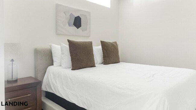 Photo - 1007 S Mint St Unit 807