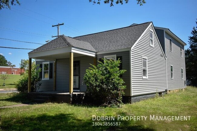 Building Photo - 1401 Carter St