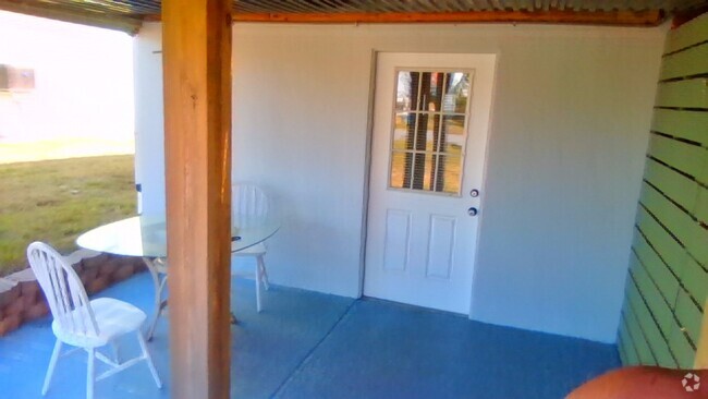 Building Photo - 10 Flagler Dr Unit 1 Rental