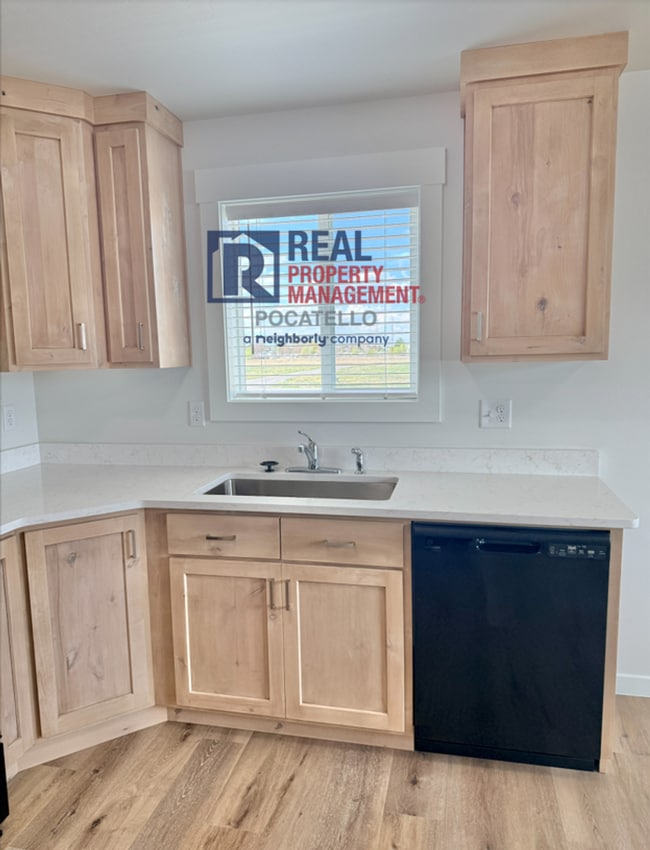 Photo - 5405 Park Lawn Dr Unit #119