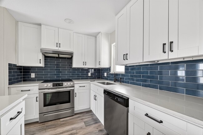 Photo - 4106 White St